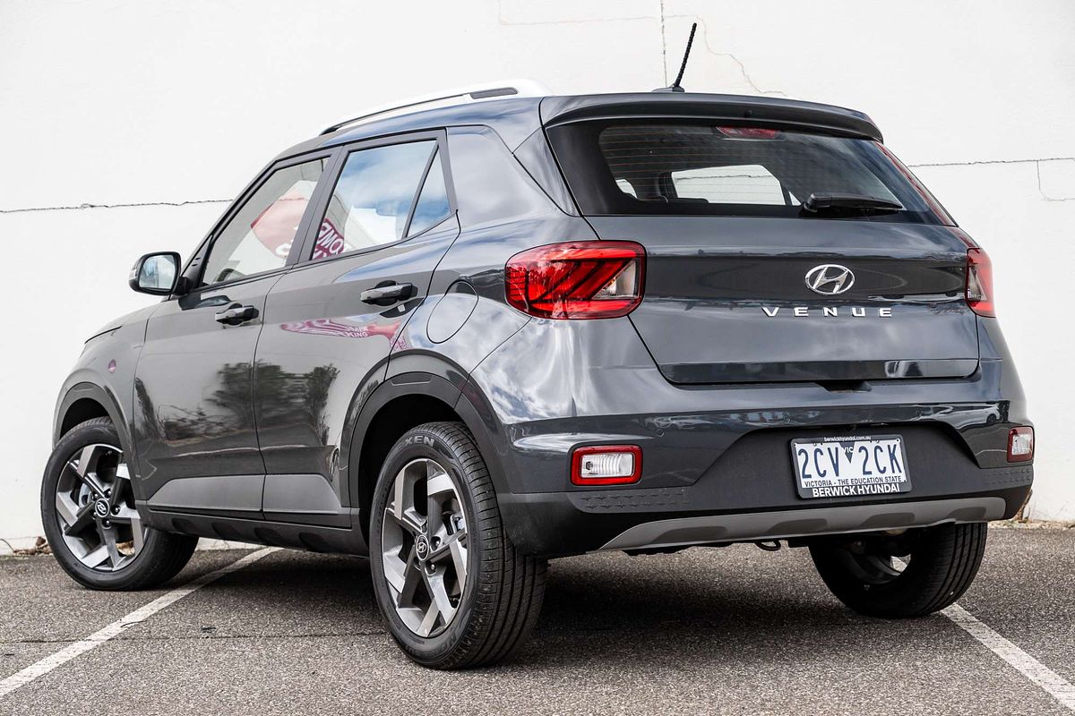 2025 Hyundai Venue Active QX.V5