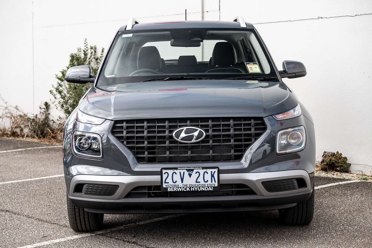 2025 Hyundai Venue Active QX.V5