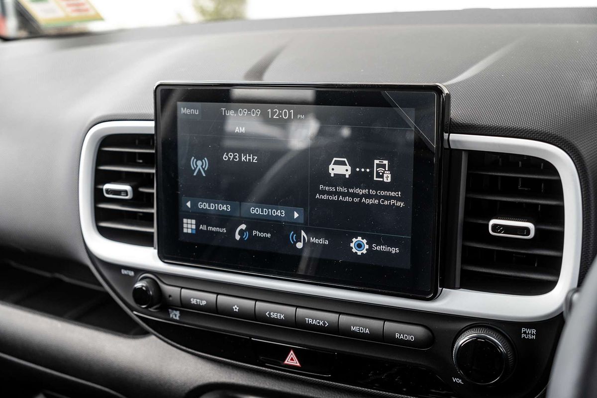 2025 Hyundai Venue Active QX.V5