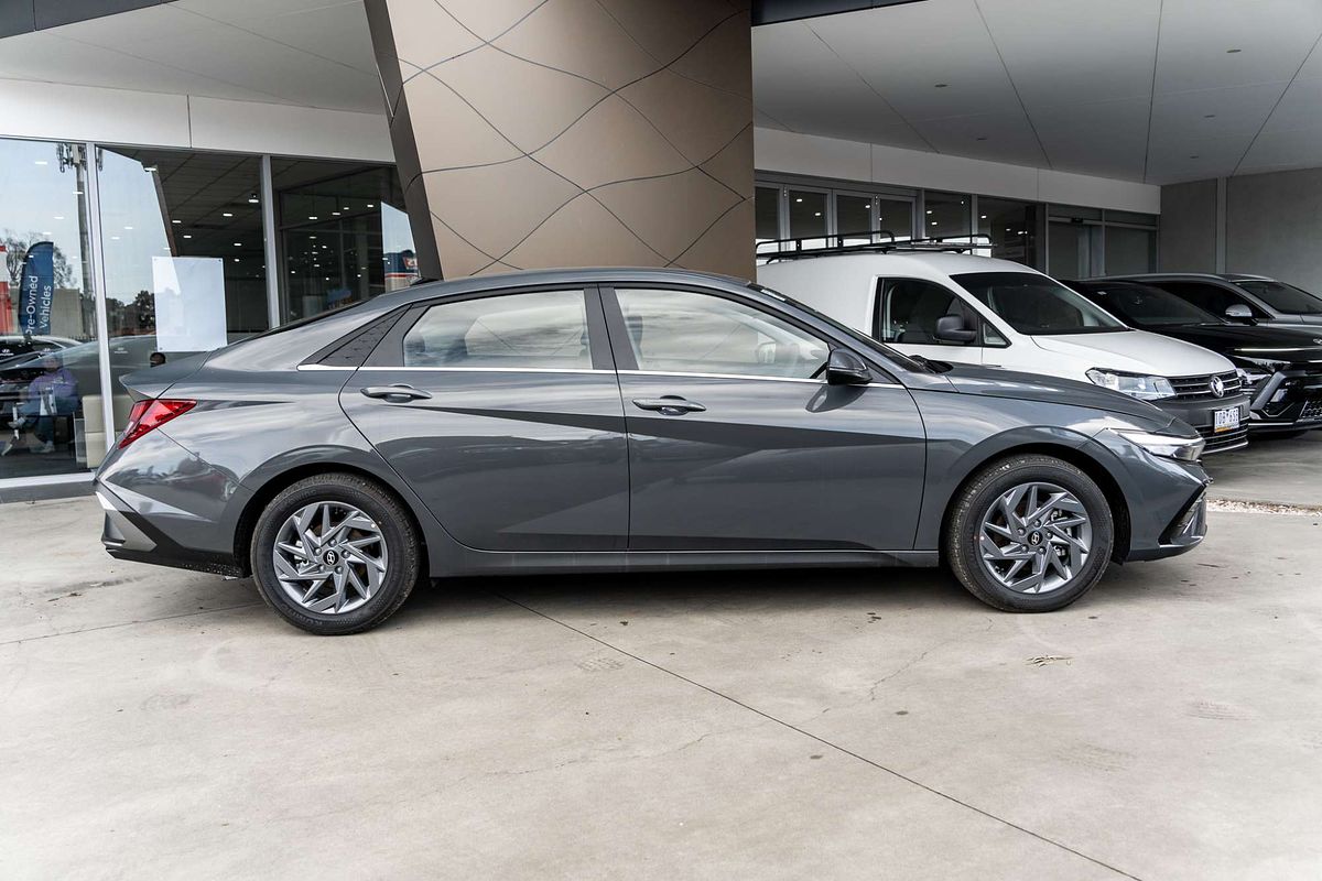 2025 Hyundai i30 Hybrid CN7.V2