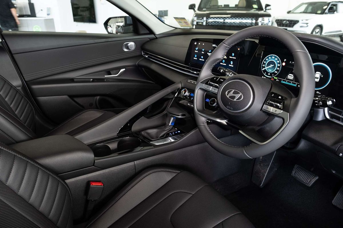 2024 Hyundai i30 Elite Hybrid CN7.V2