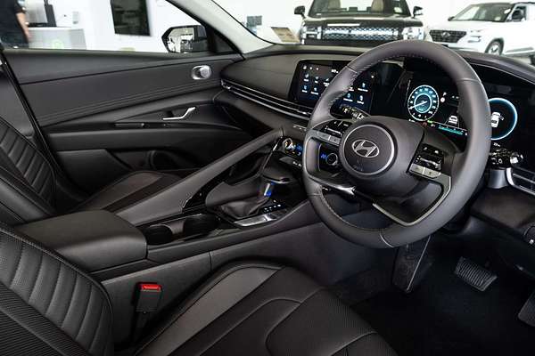 2024 Hyundai i30 Elite Hybrid CN7.V2