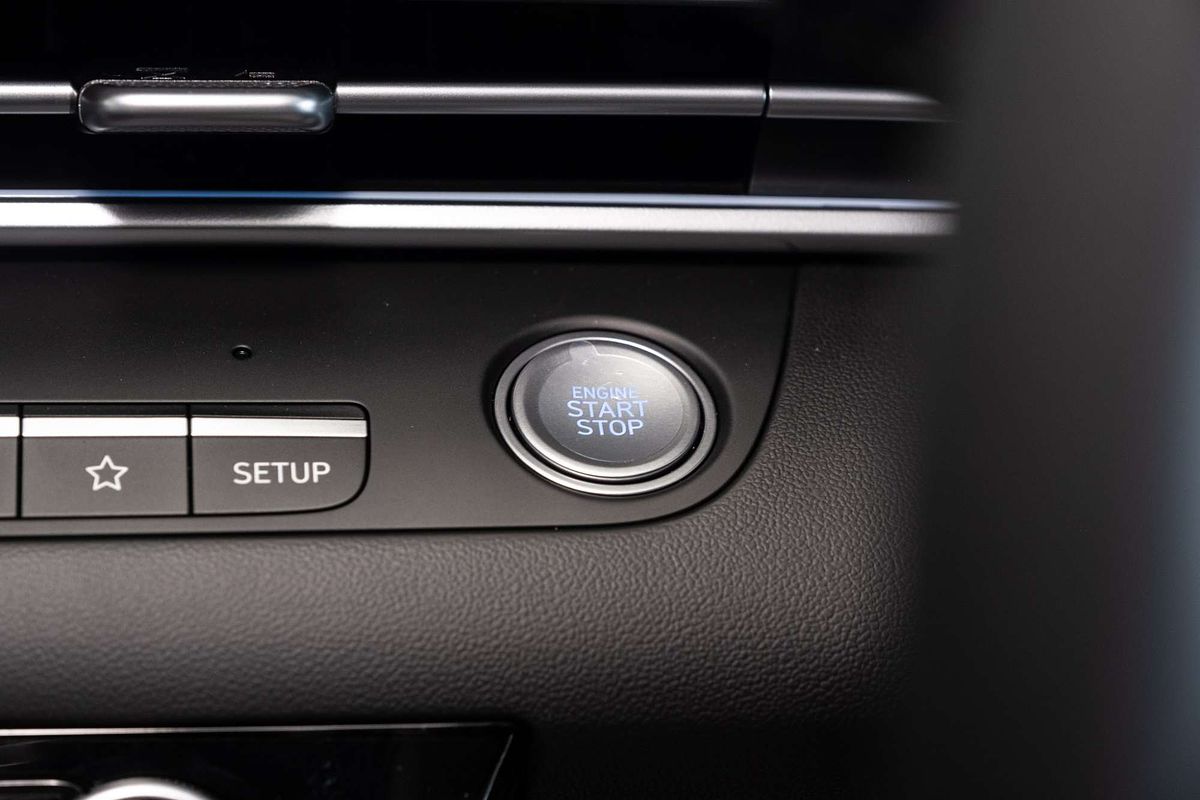 2024 Hyundai i30 Elite Hybrid CN7.V2