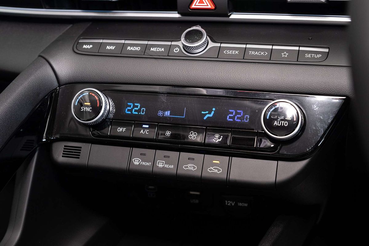 2024 Hyundai i30 Elite Hybrid CN7.V2