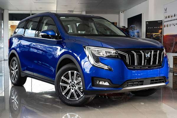 2025 Mahindra XUV700 AX7L