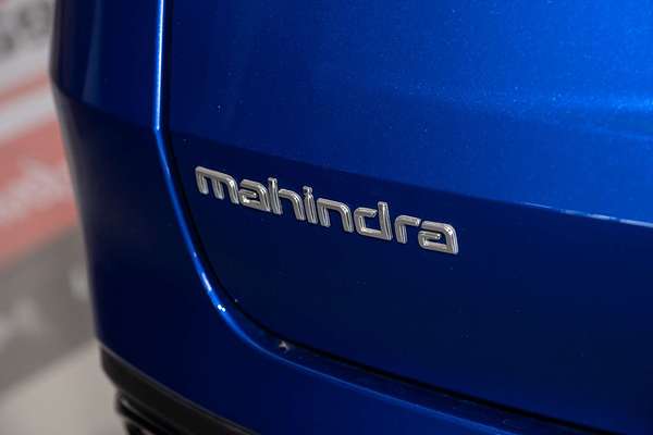 2025 Mahindra XUV700 AX7L