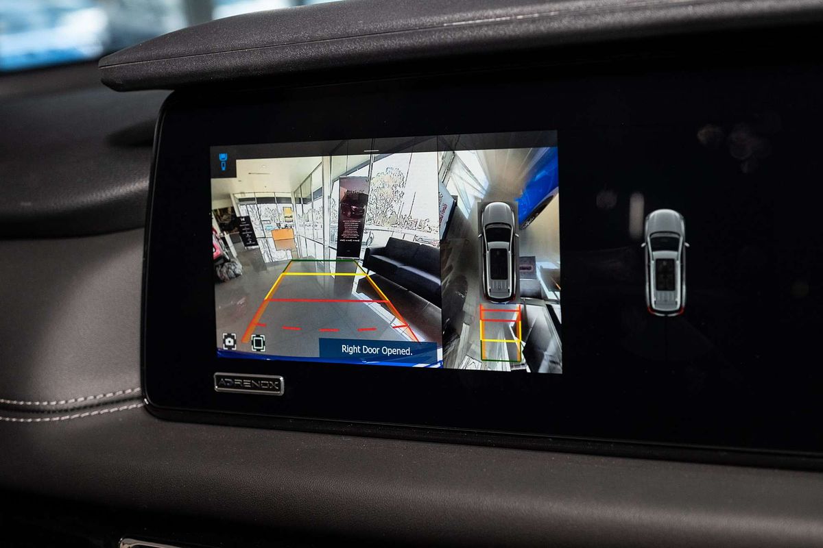 2025 Mahindra XUV700 AX7L