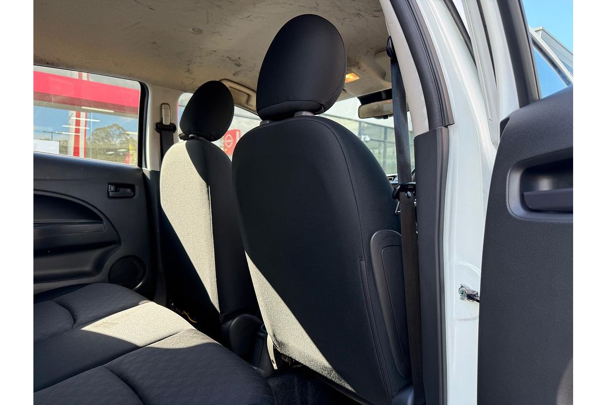 2021 Mitsubishi Mirage ES LB