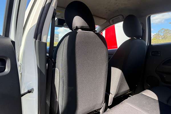 2021 Mitsubishi Mirage ES LB