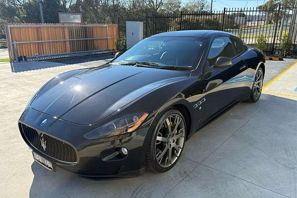 2011 Maserati GranTurismo S MC Sportline M145