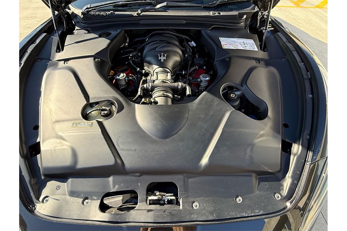 2011 Maserati GranTurismo S MC Sportline M145