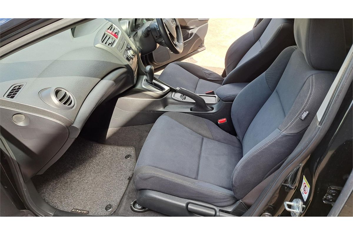 2015 Honda CIVIC VTi-S FK MY15