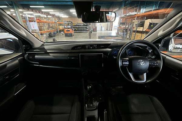 2020 Toyota Hilux SR GUN126R 4X4