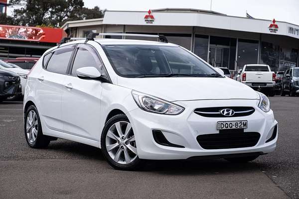 2017 Hyundai Accent Sport RB6
