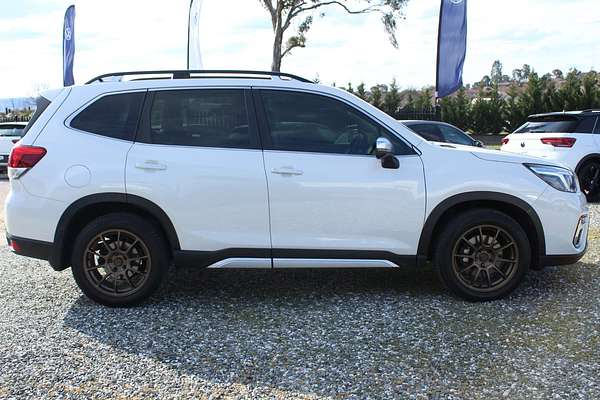 2020 Subaru Forester 2.5i-S S5