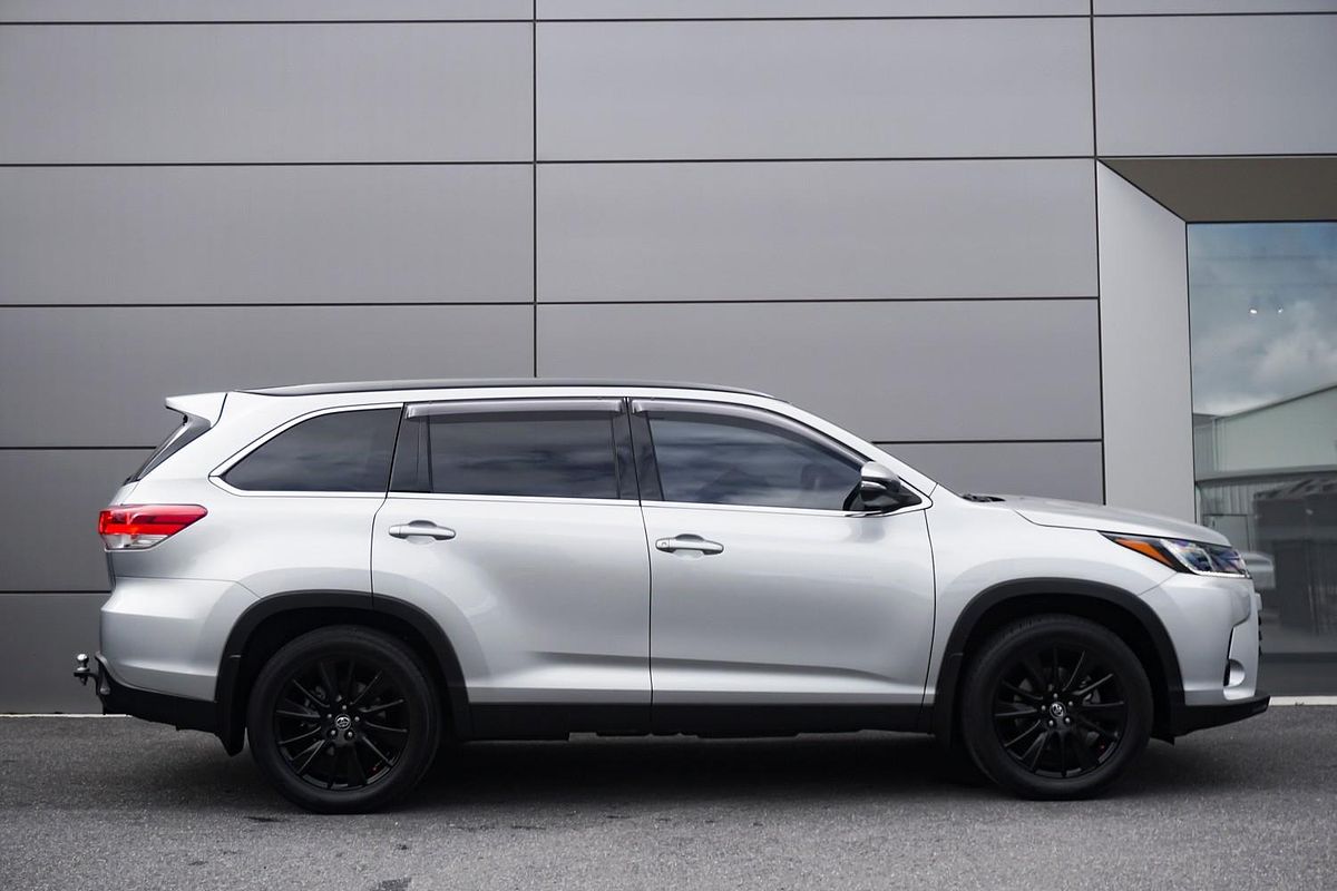 2019 Toyota Kluger Black Edition GSU55R
