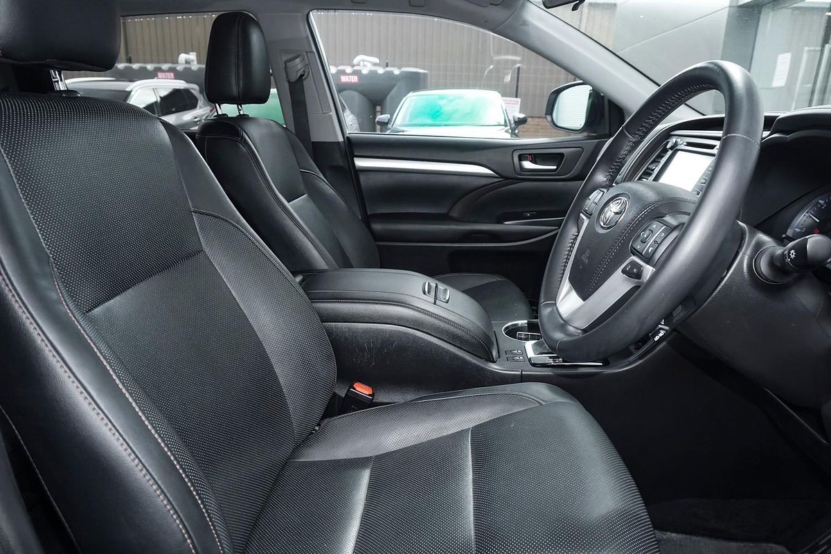 2019 Toyota Kluger Black Edition GSU55R