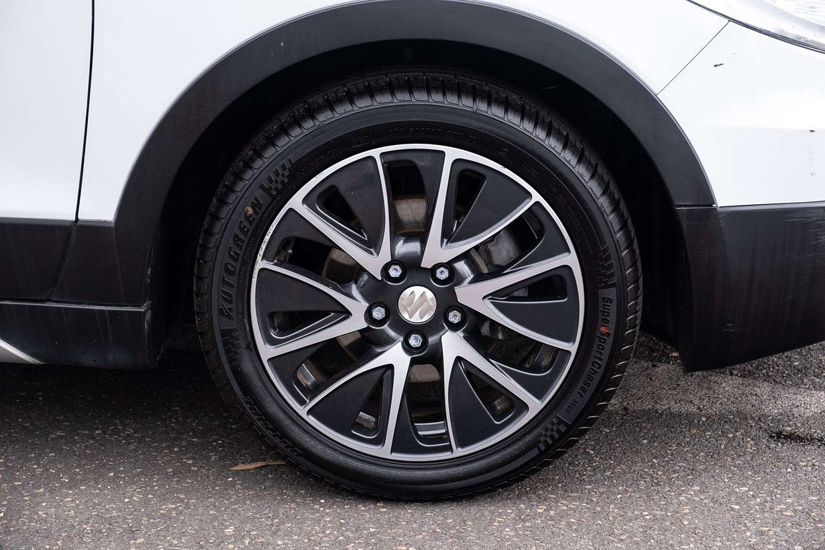 2014 Suzuki S-Cross GL JY