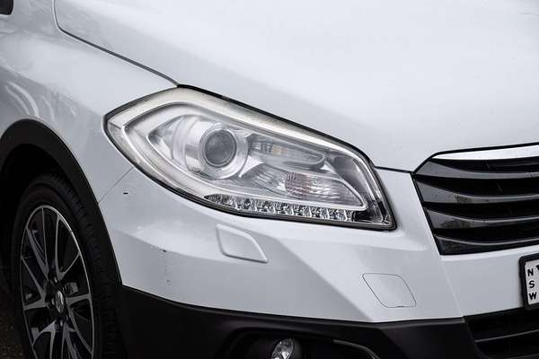 2014 Suzuki S-Cross GL JY
