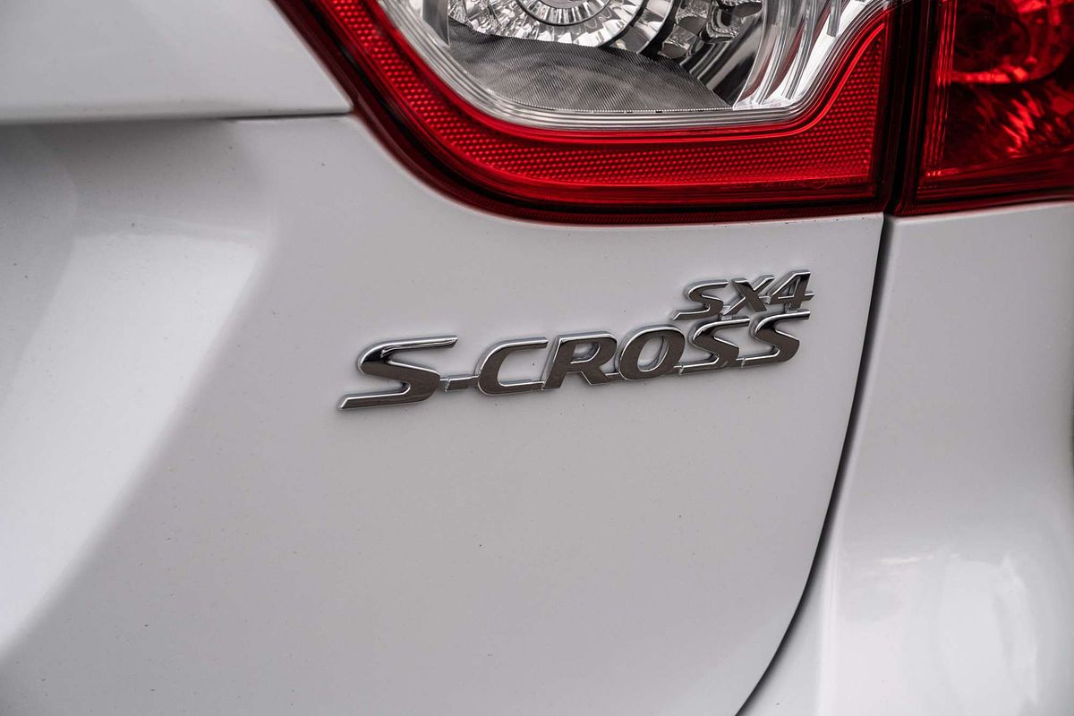 2014 Suzuki S-Cross GL JY