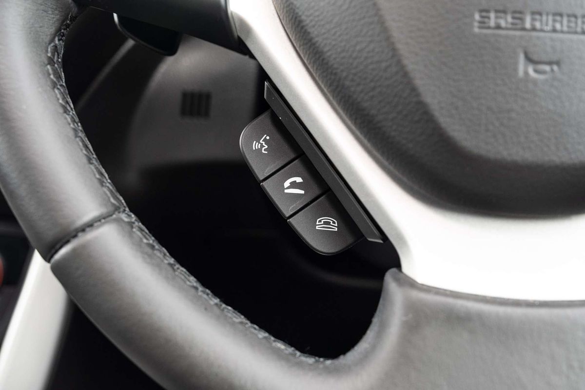2014 Suzuki S-Cross GL JY