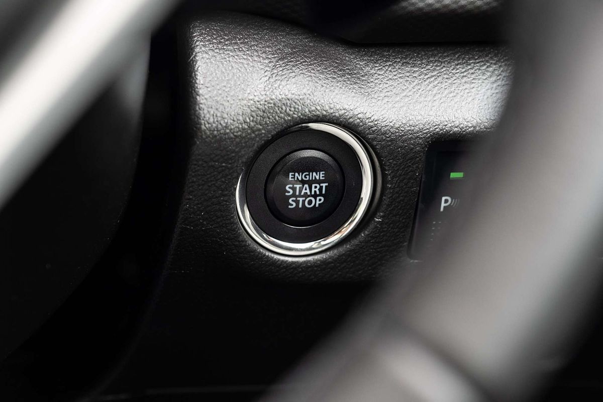 2014 Suzuki S-Cross GL JY