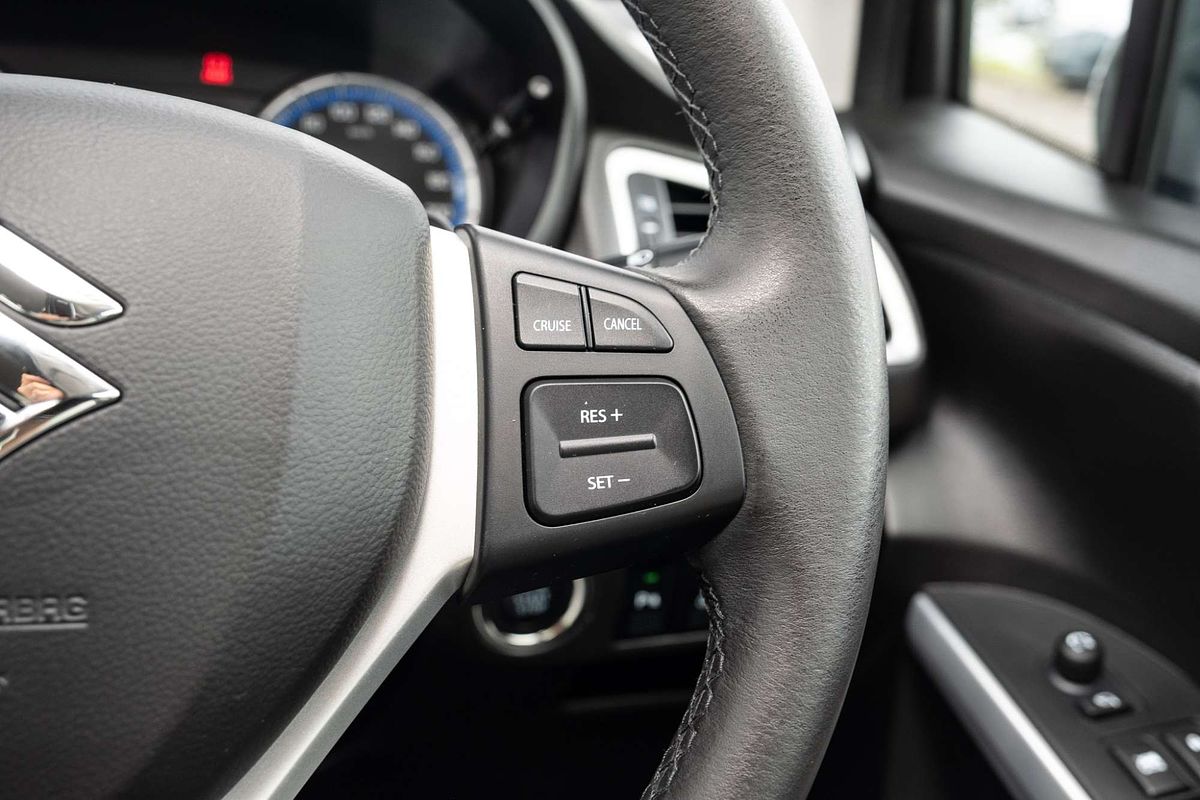 2014 Suzuki S-Cross GL JY