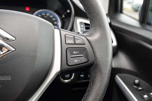 2014 Suzuki S-Cross GL JY