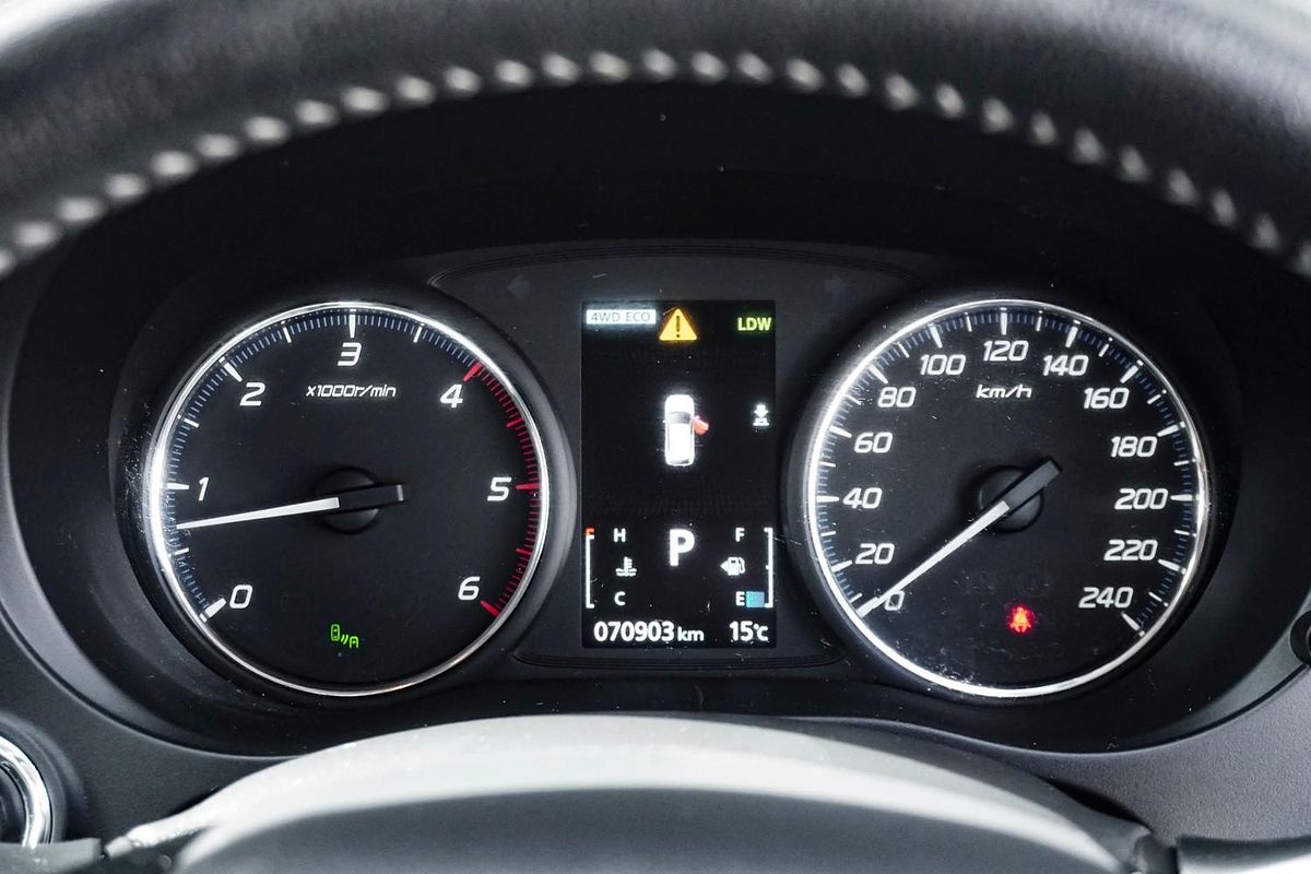 2019 Mitsubishi Outlander Exceed ZL