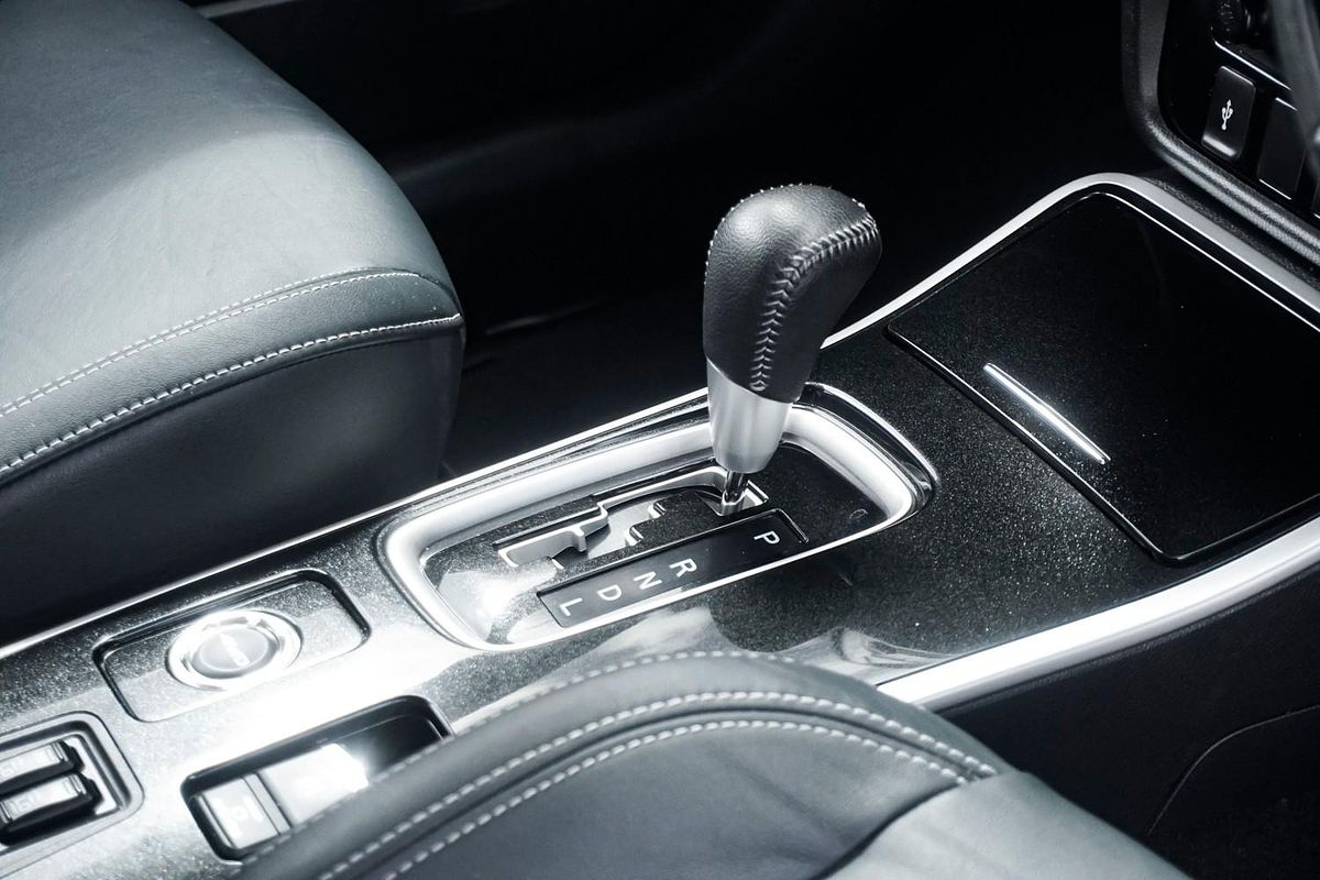 2019 Mitsubishi Outlander Exceed ZL