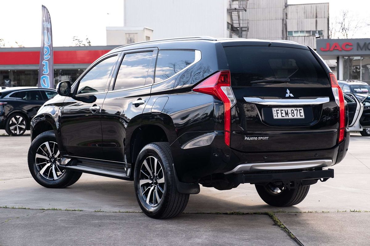 2017 Mitsubishi Pajero Sport Exceed QE