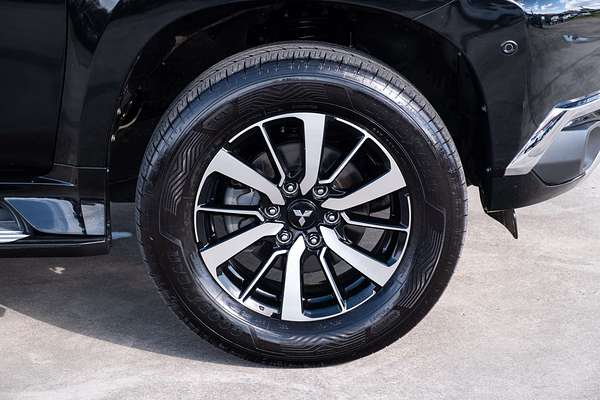 2017 Mitsubishi Pajero Sport Exceed QE