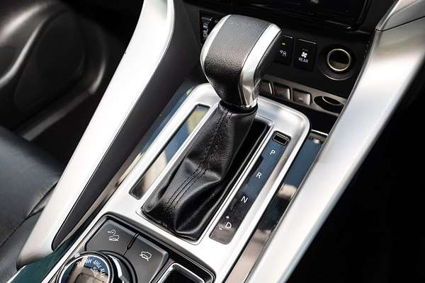 2017 Mitsubishi Pajero Sport Exceed QE
