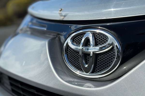 2017 Toyota RAV4 GXL ZSA42R