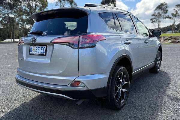 2017 Toyota RAV4 GXL ZSA42R