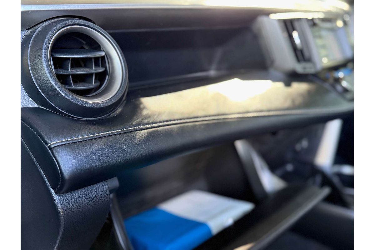 2017 Toyota RAV4 GXL ZSA42R