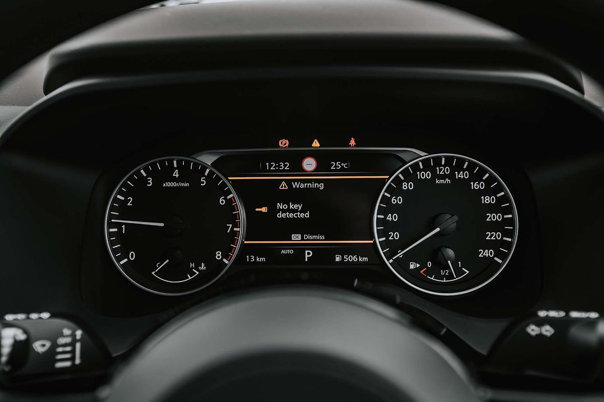 2025 Nissan X-TRAIL ST T33