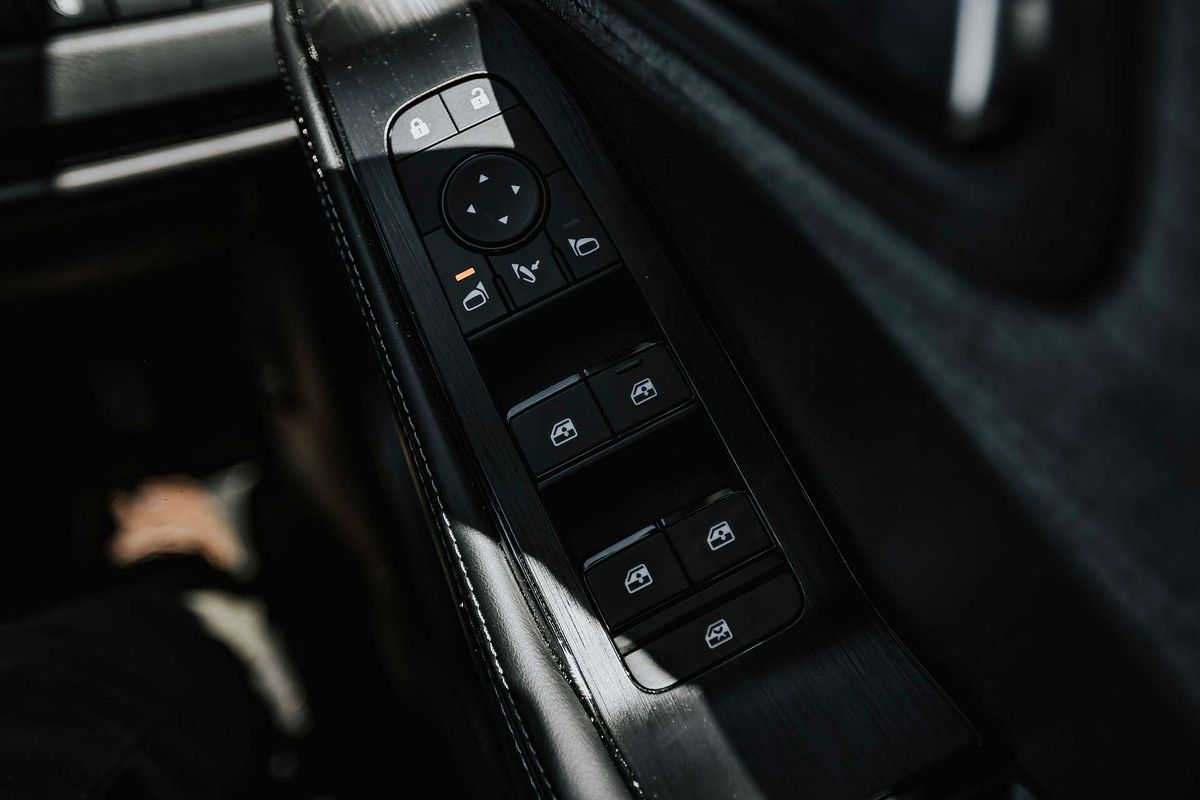 2025 Nissan X-TRAIL ST T33