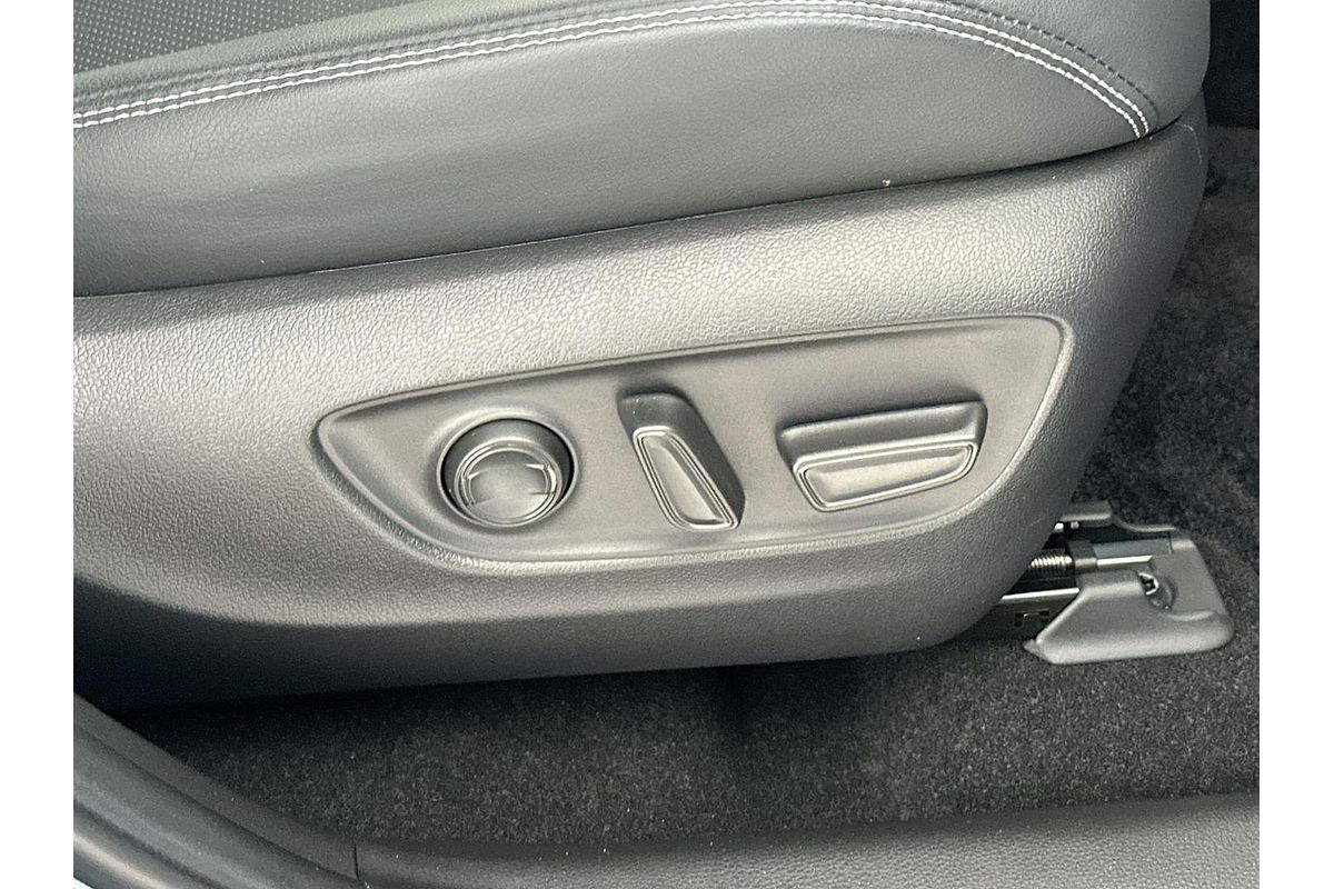 2024 Toyota RAV4 Cruiser AXAH54R