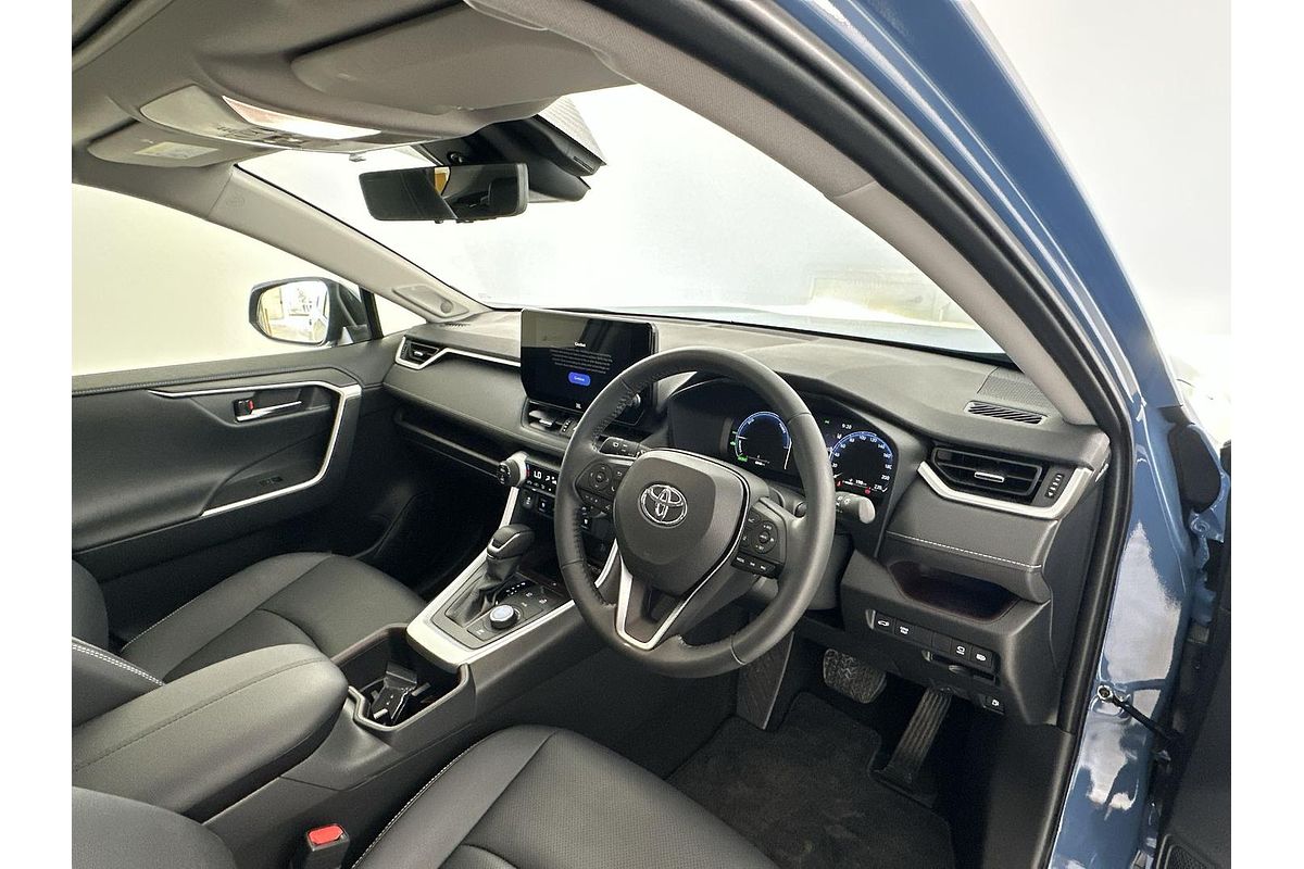 2024 Toyota RAV4 Cruiser AXAH54R