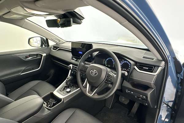 2024 Toyota RAV4 Cruiser AXAH54R