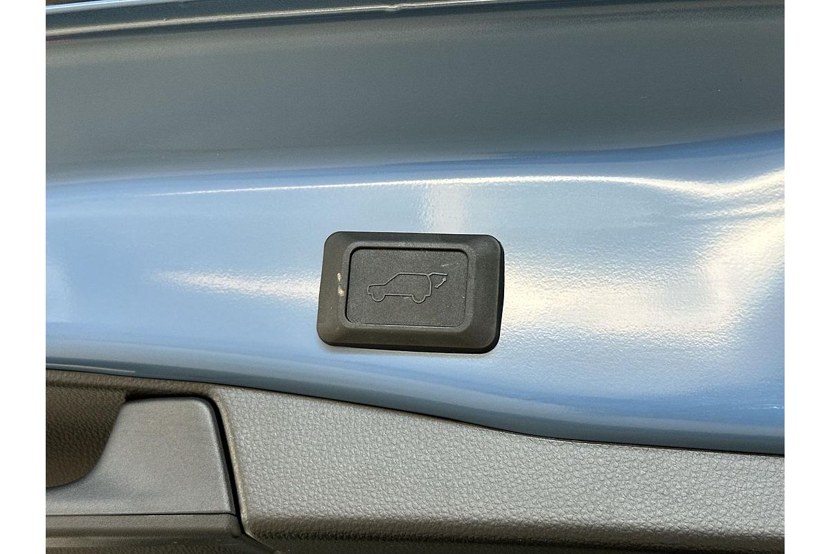 2024 Toyota RAV4 Cruiser AXAH54R