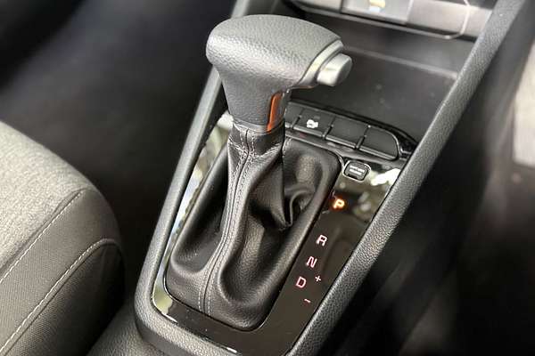 2022 Kia Stonic S YB