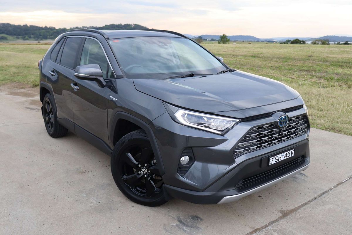 2020 Toyota RAV4 Cruiser AXAH52R