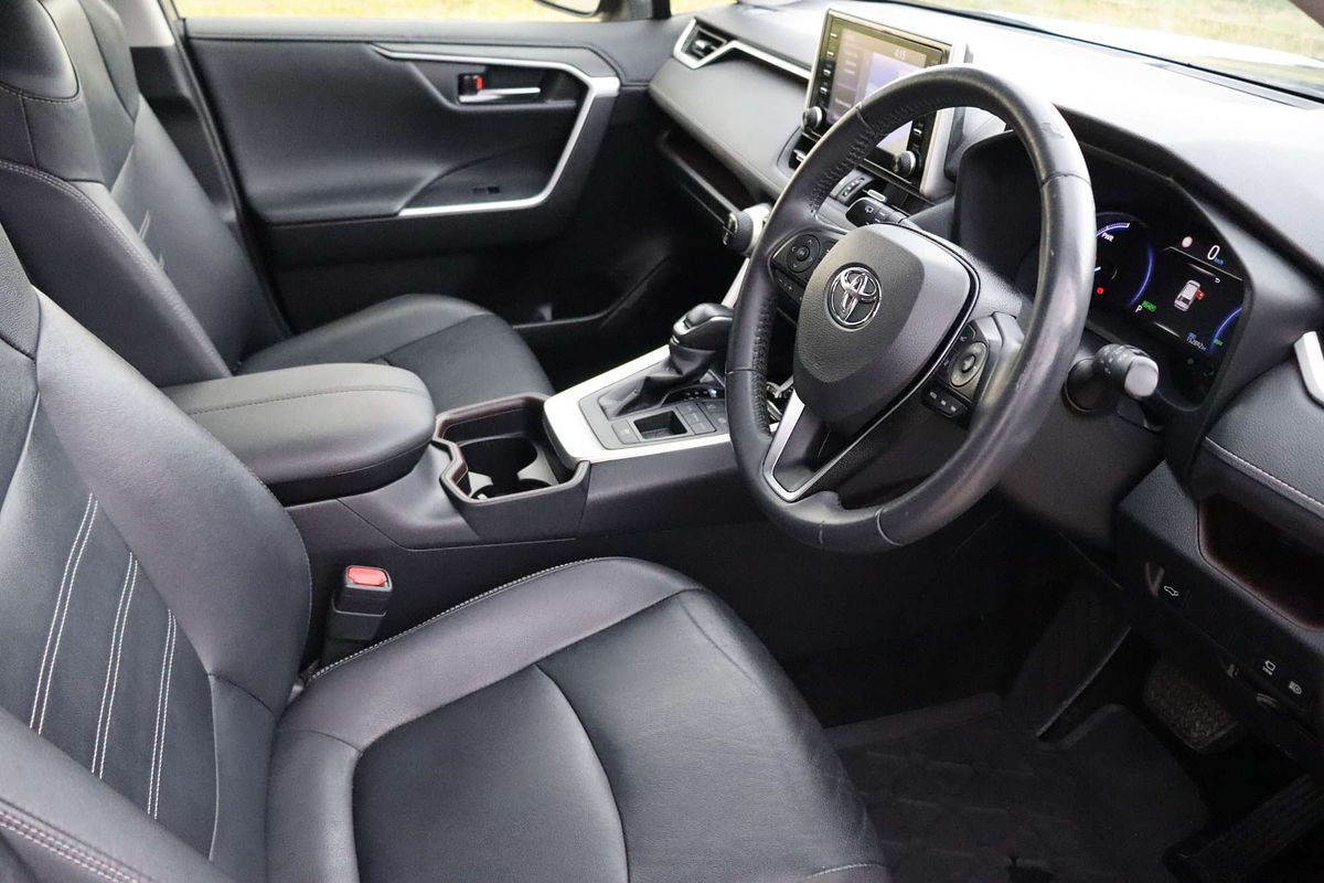 2020 Toyota RAV4 Cruiser AXAH52R