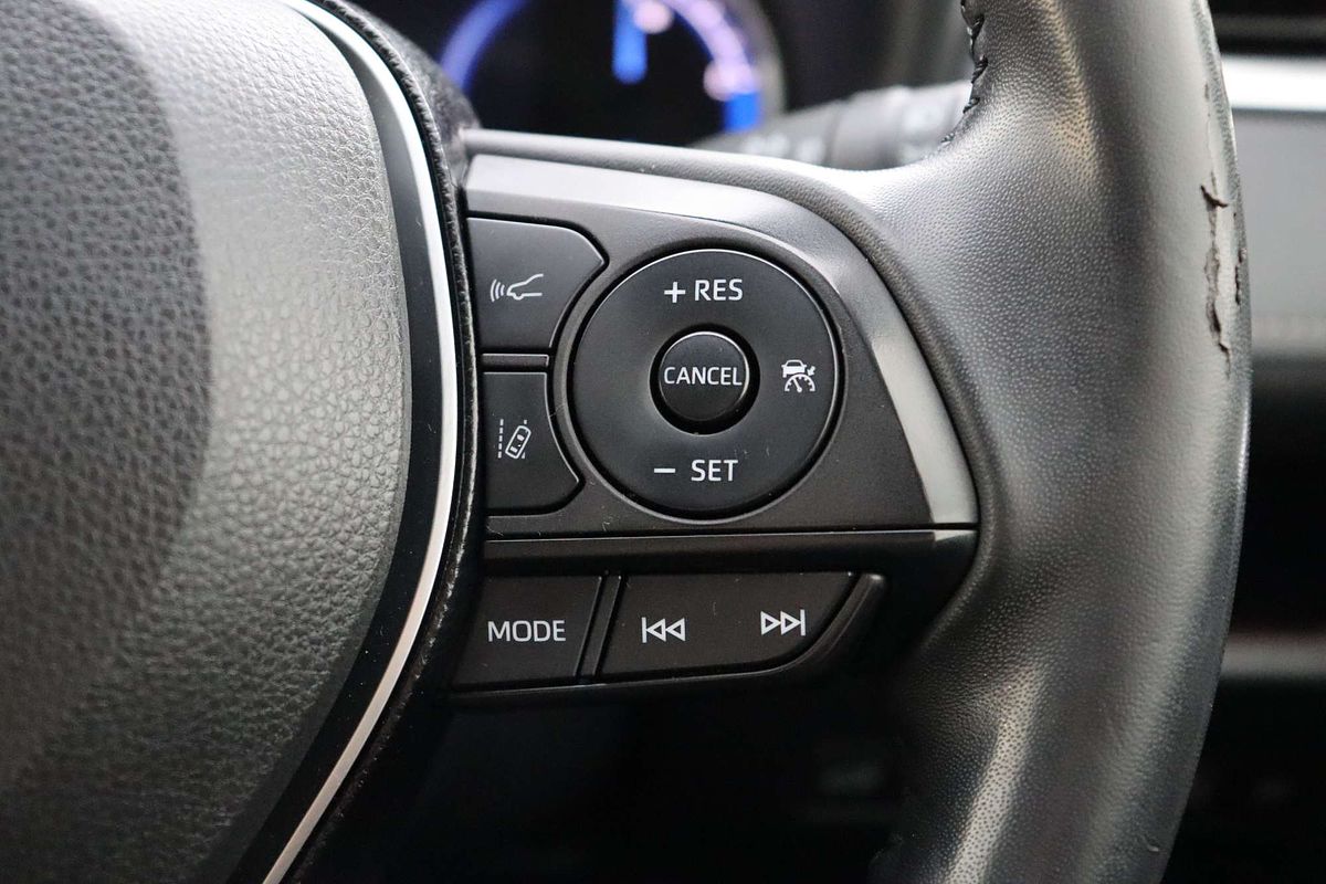2020 Toyota RAV4 Cruiser AXAH52R