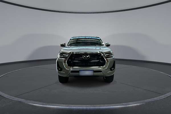 2022 Toyota Hilux SR5 GUN126R 4X4