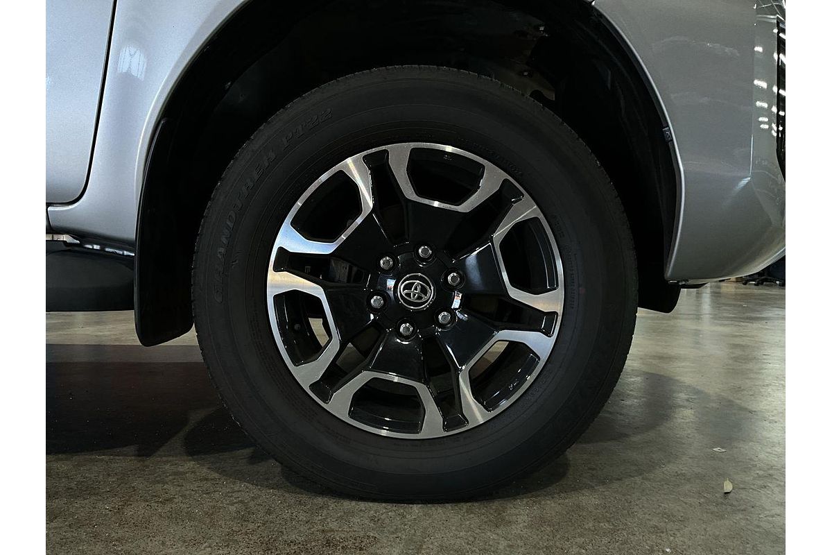 2022 Toyota Hilux SR5 GUN126R 4X4