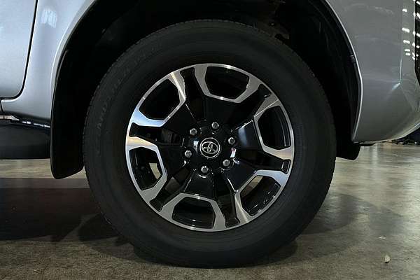 2022 Toyota Hilux SR5 GUN126R 4X4