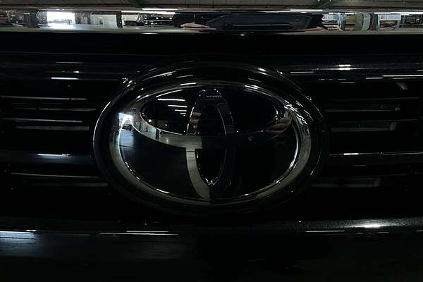 2022 Toyota Hilux SR5 GUN126R 4X4